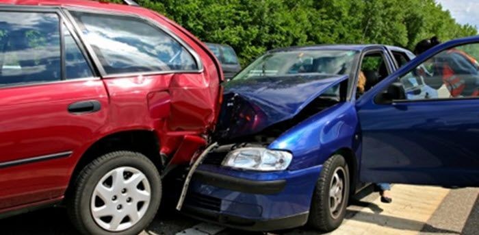 9 Things to Do After a Car Wreck